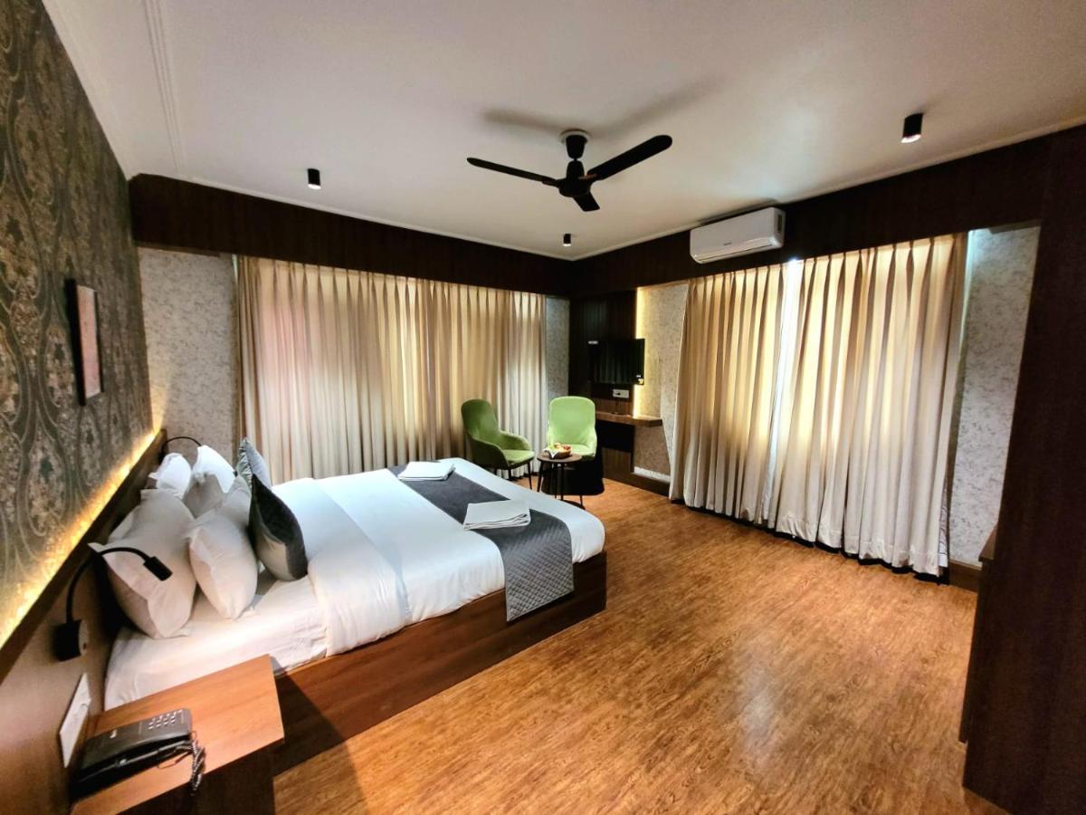 Hotel Green Rooms, Vintage Luxury Near Dal Lake Srīnagar 外观 照片