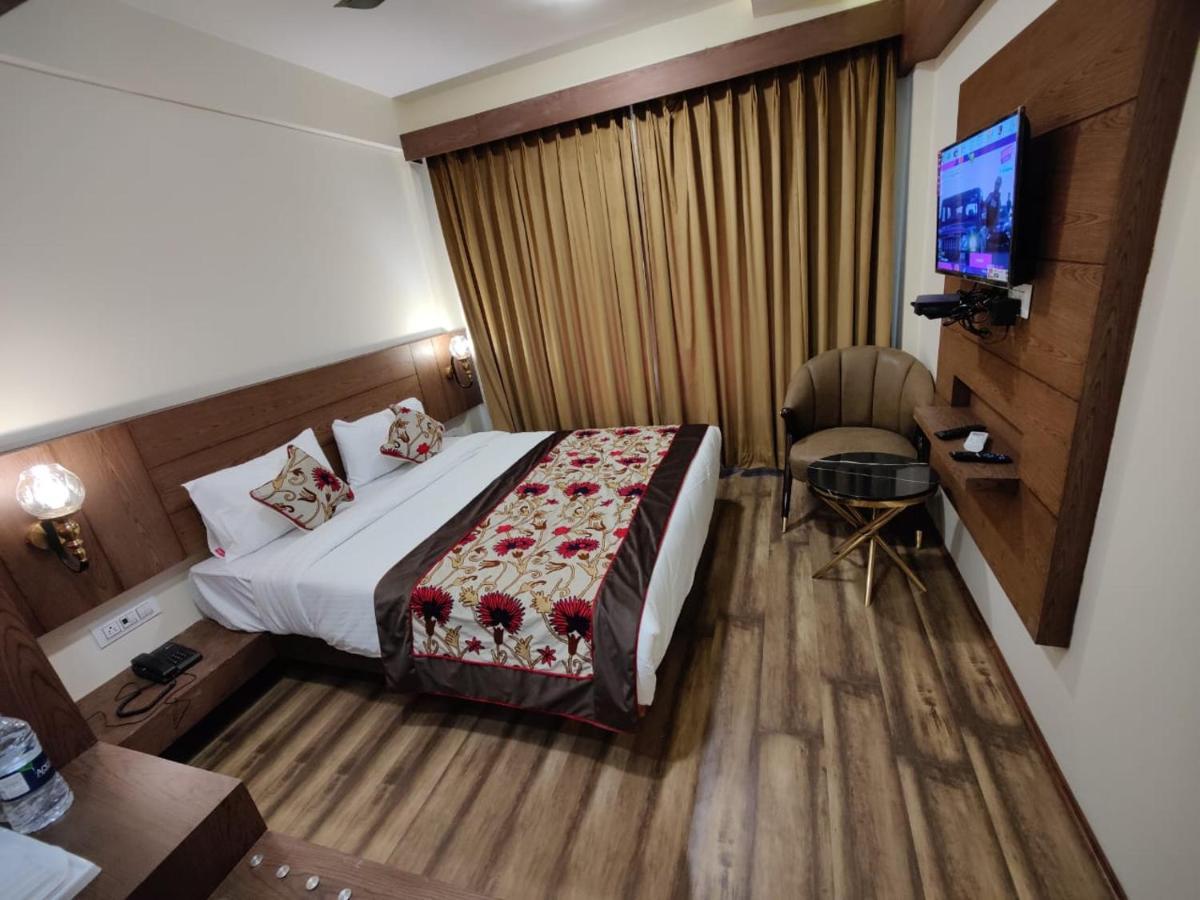 Hotel Green Rooms, Vintage Luxury Near Dal Lake Srīnagar 外观 照片