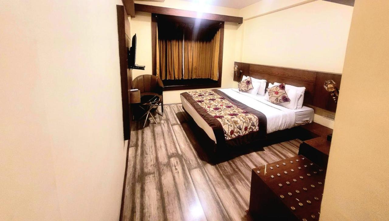 Hotel Green Rooms, Vintage Luxury Near Dal Lake Srīnagar 外观 照片