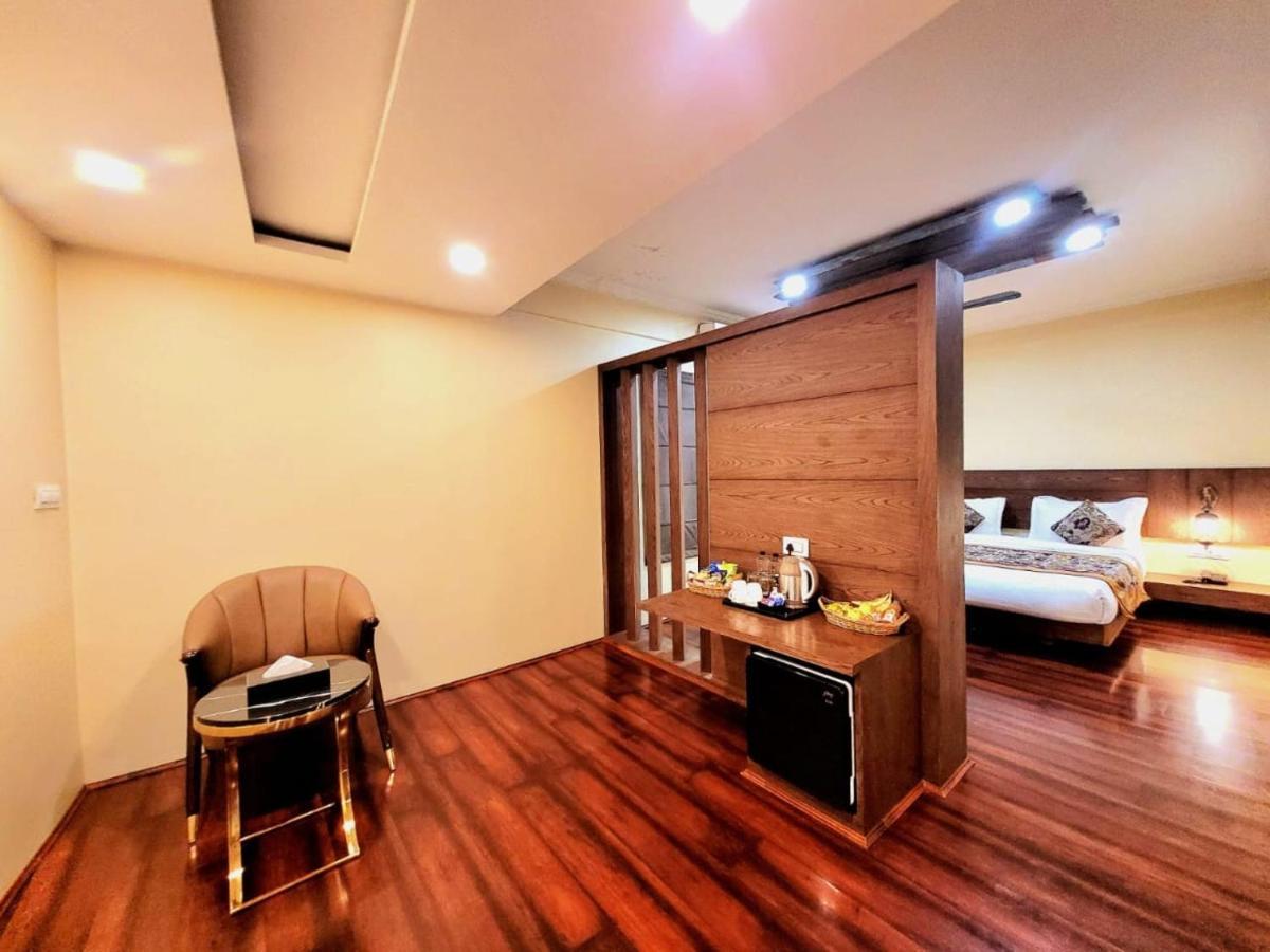 Hotel Green Rooms, Vintage Luxury Near Dal Lake Srīnagar 外观 照片