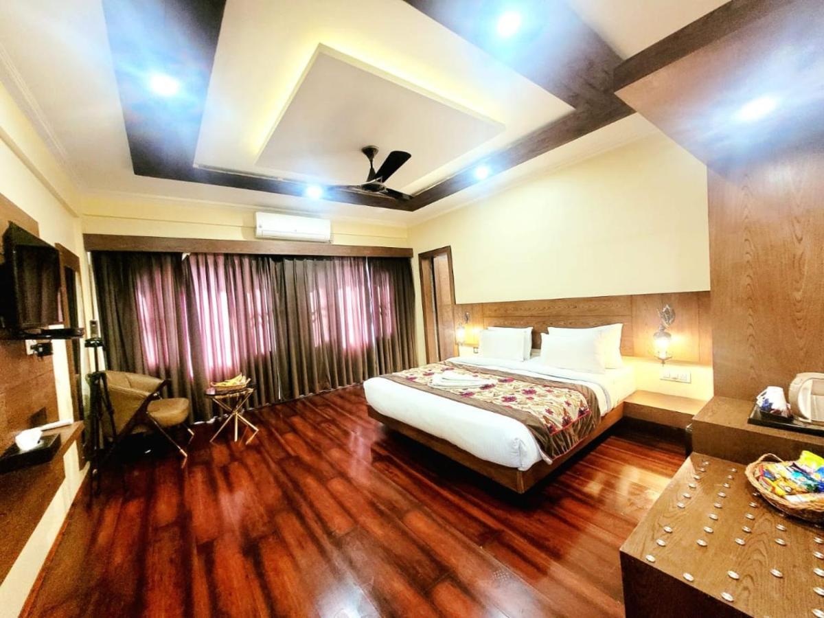 Hotel Green Rooms, Vintage Luxury Near Dal Lake Srīnagar 外观 照片